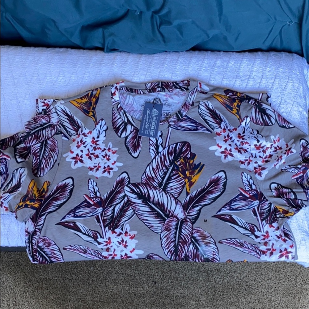 American Rag Floral tee. Brand new, never worn. M.